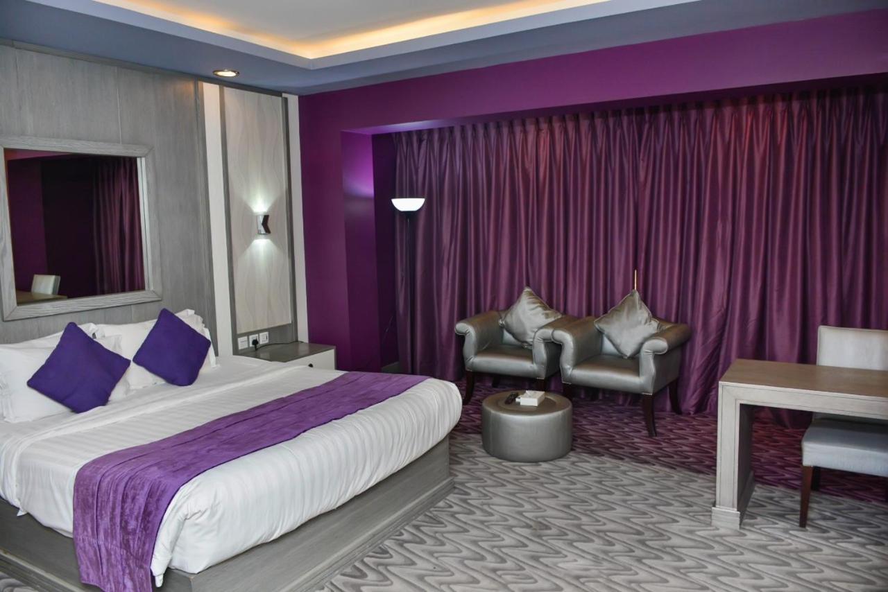 Hotel Haven Plaza Riadh Exterior foto