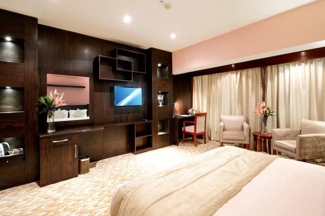 Hotel Haven Plaza Riadh Exterior foto