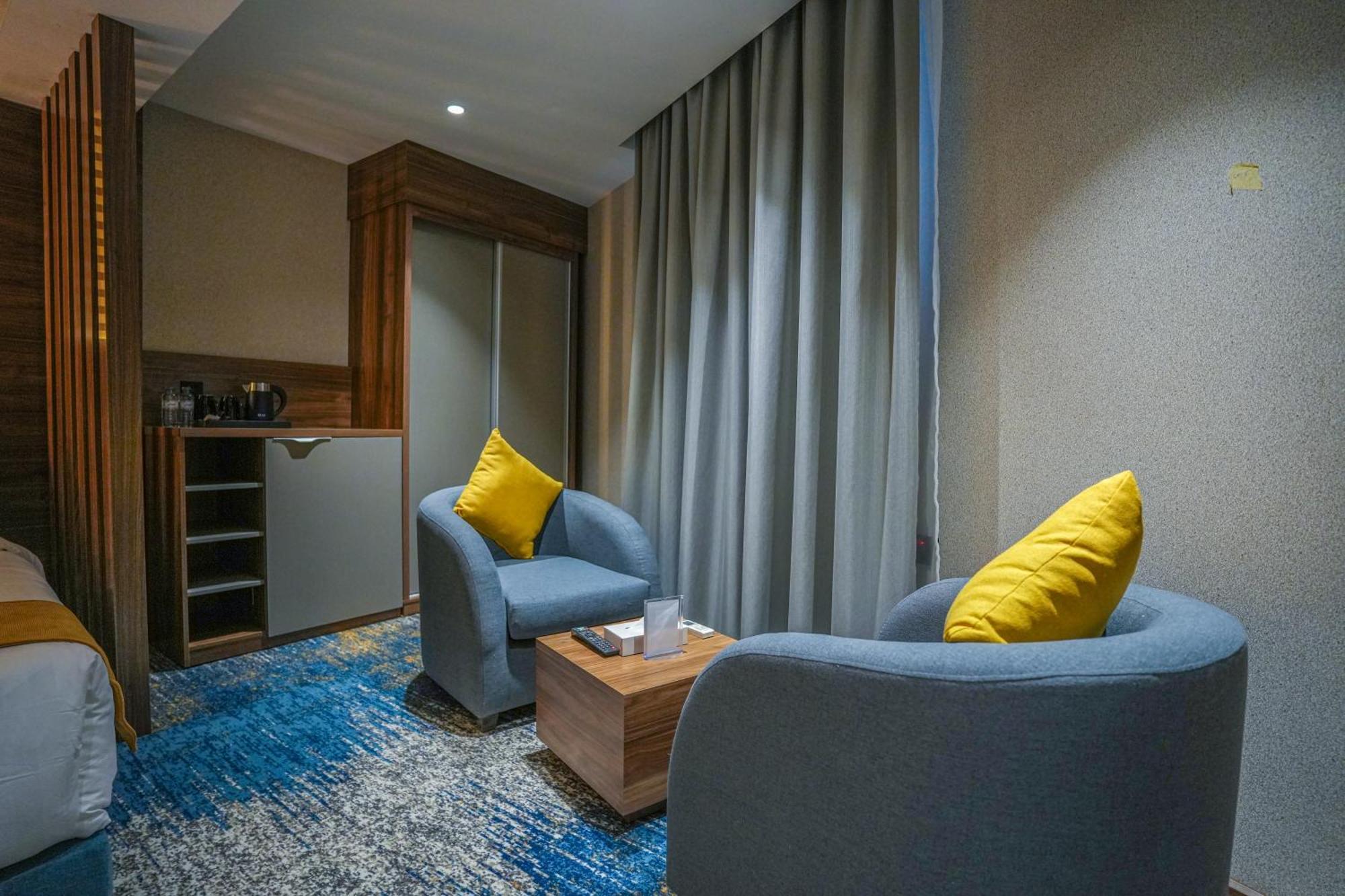 Hotel Haven Plaza Riadh Exterior foto