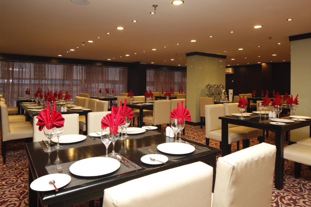 Hotel Haven Plaza Riadh Exterior foto